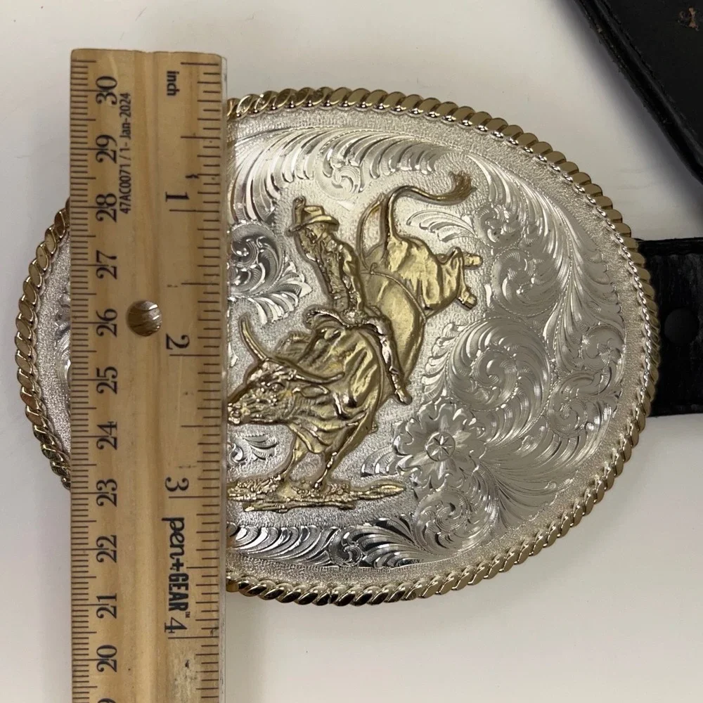 Montana Silversmiths Large Engraved Bullrider Buckle Wrangler Concho Belt Men 36